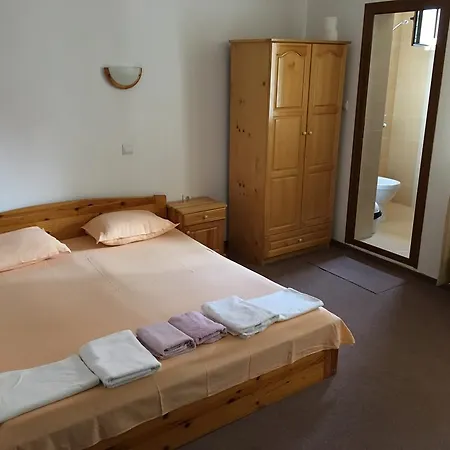 게스트하우스 Stoykovi's 2*